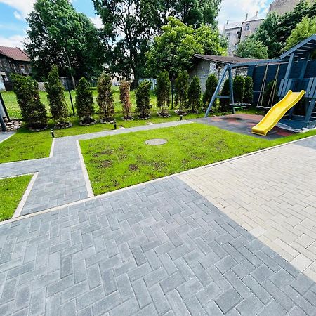 The Right Coast Apartment With Free Private Parking Riga Ngoại thất bức ảnh