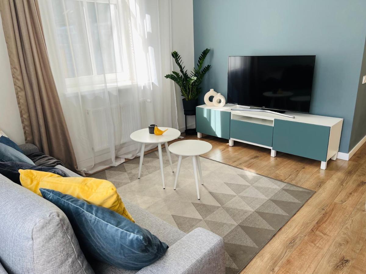 The Right Coast Apartment With Free Private Parking Riga Ngoại thất bức ảnh