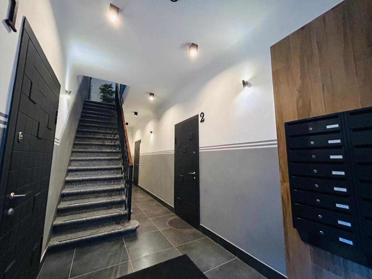 The Right Coast Apartment With Free Private Parking Riga Ngoại thất bức ảnh